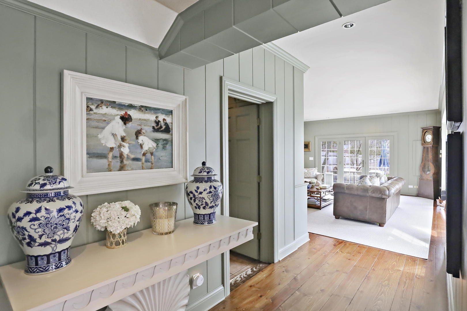 138 East Sheridan Road Lake Bluff, IL 60044 - Photo 11 of 39 a view of a bedroom with furniture and wooden floor