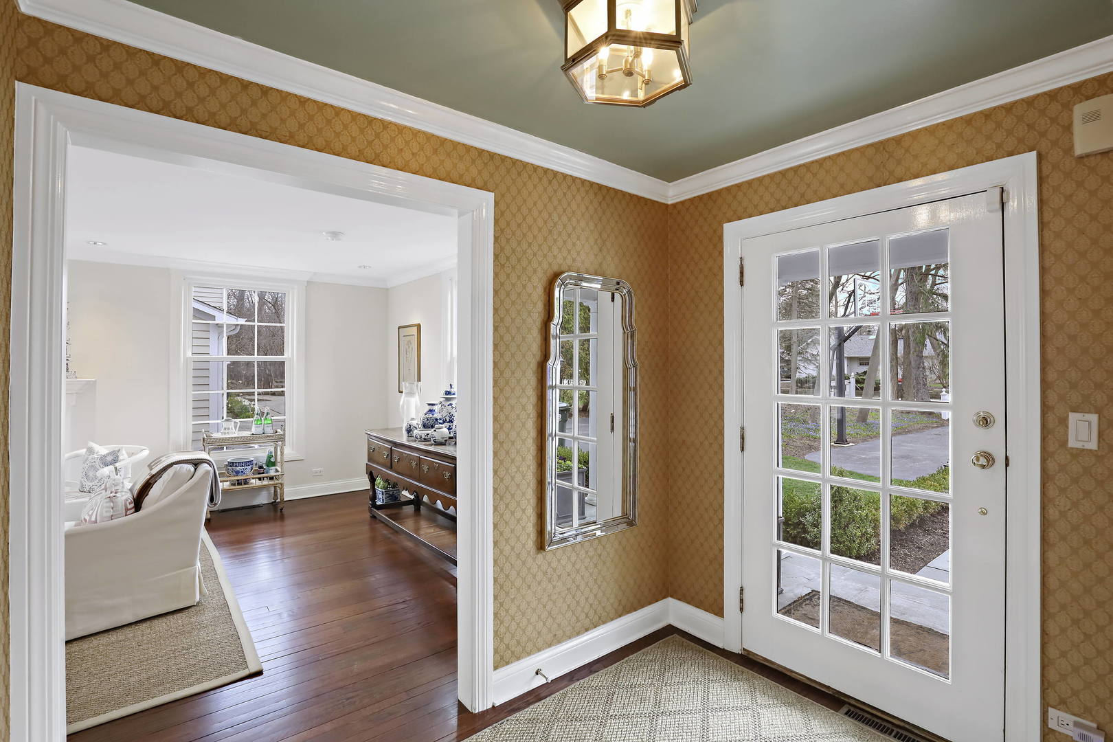 138 East Sheridan Road Lake Bluff, IL 60044 - Photo 19 of 39 a view of a livingroom with furniture wooden floor and windows