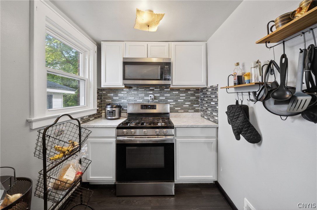 148 Winthrop Road Syracuse, NY 13206 - Photo 19 of 45