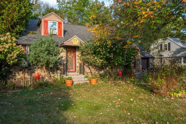 $420,000 | 6 Victory Lane, Biddeford, ME 04005