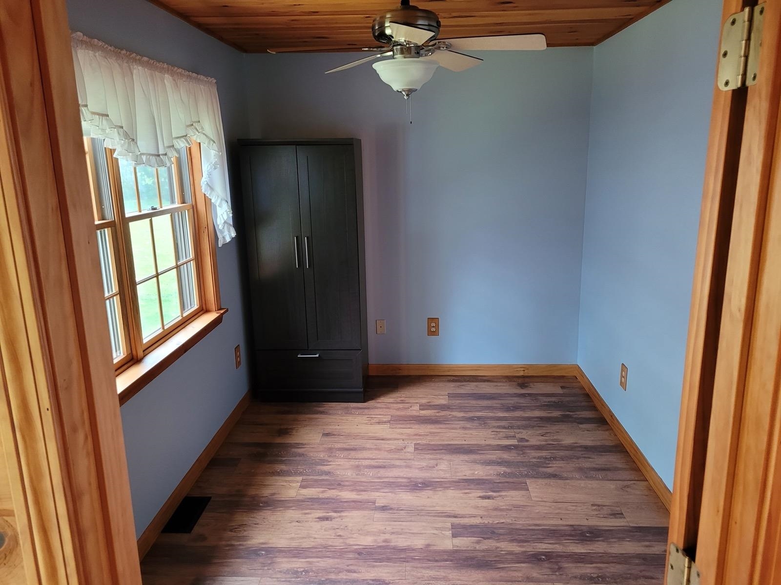 8 Marshall Road Jefferson, NH 03583 - Photo 15 of 40