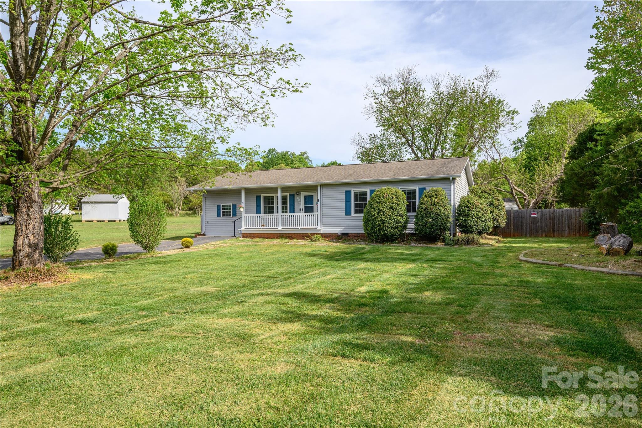 130 Fort Dobbs Road Statesville, NC 28625 - Photo 2 of 32
