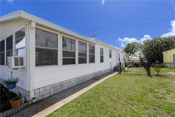 $213,835 | 835 Vireo Drive, Barefoot Bay, FL 32976