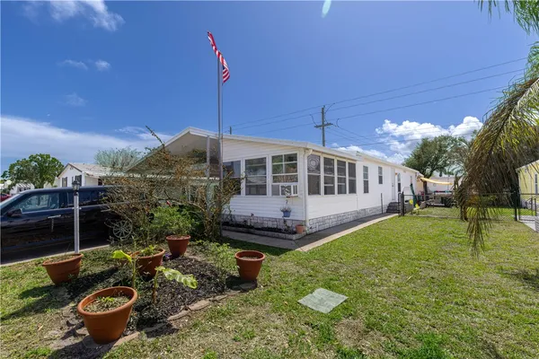 $213,835 | 835 Vireo Drive, Barefoot Bay, FL 32976