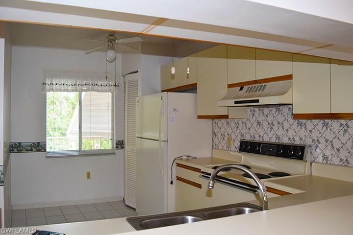 5675 Whitaker Road, Unit B204 Naples, FL 34112 - Photo 6 of 23 Gallery Image 6