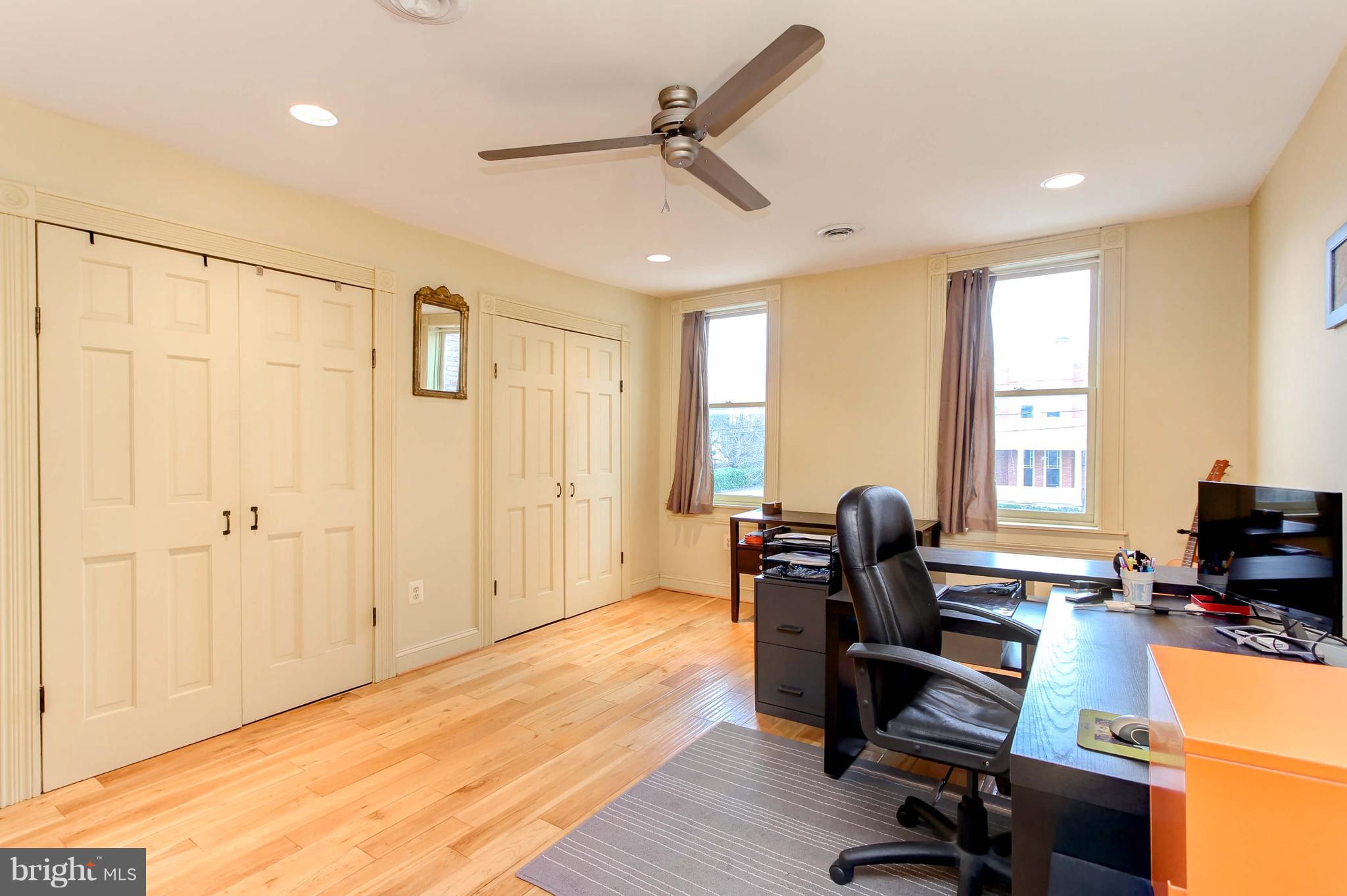 3829 Roland Avenue Baltimore, MD 21211 - Photo 21 of 41 Gallery Image 21