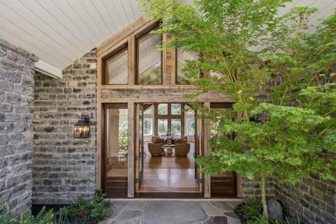 $16,900,000 | 3 Vintage Court, Woodside, CA 94062