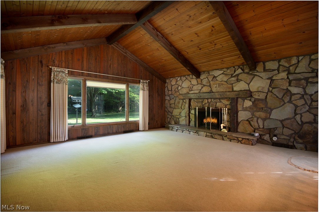 35725 Solon Road Solon, OH 44139 - Photo 4 of 11 Gallery Image 4
