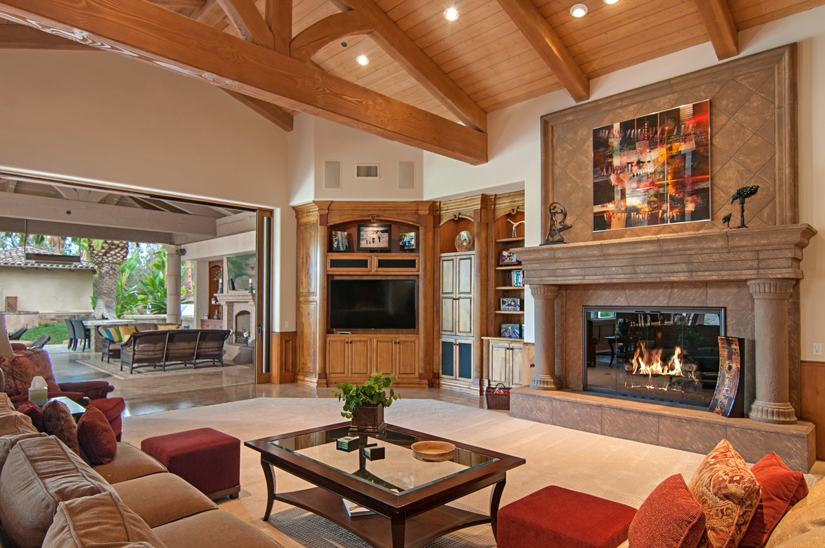 17407 Circa Oriente Rancho Santa Fe, CA 92067 - Photo 16 of 25 Gallery Image 16