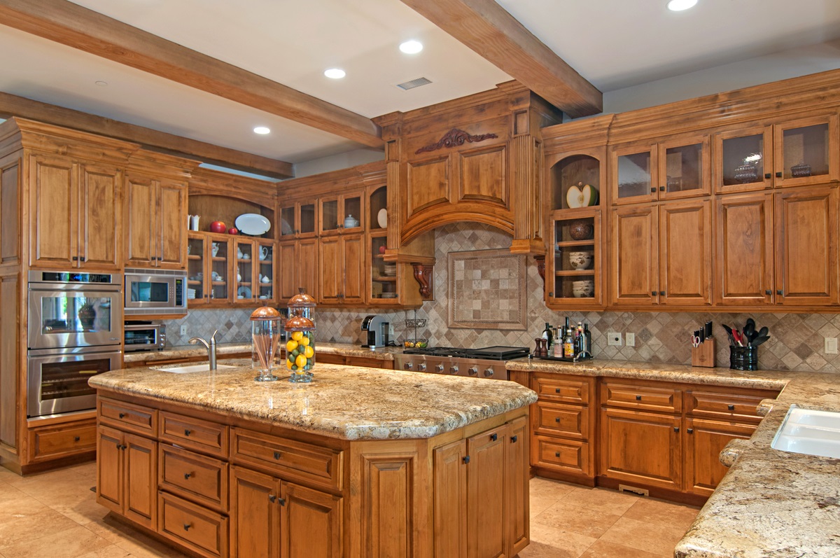 17407 Circa Oriente Rancho Santa Fe, CA 92067 - Photo 18 of 25 Gallery Image 18