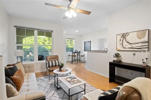 $189,900 | 1910 East Palm Avenue, Unit 10301, Tampa, FL 33605