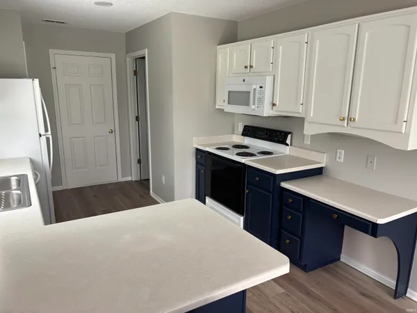 $1,800 | 1431 Shingle Oak Pointe, Fort Wayne, IN 46814