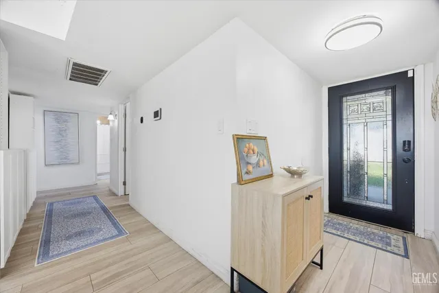 $760,000 | Undisclosed Address, Bakersfield, CA 93312