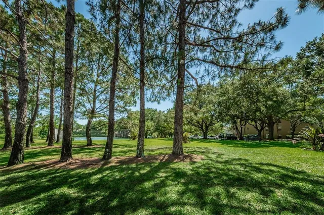 $220,000 | 2690 Coral Landings Boulevard, Unit 622, Palm Harbor, FL 34684