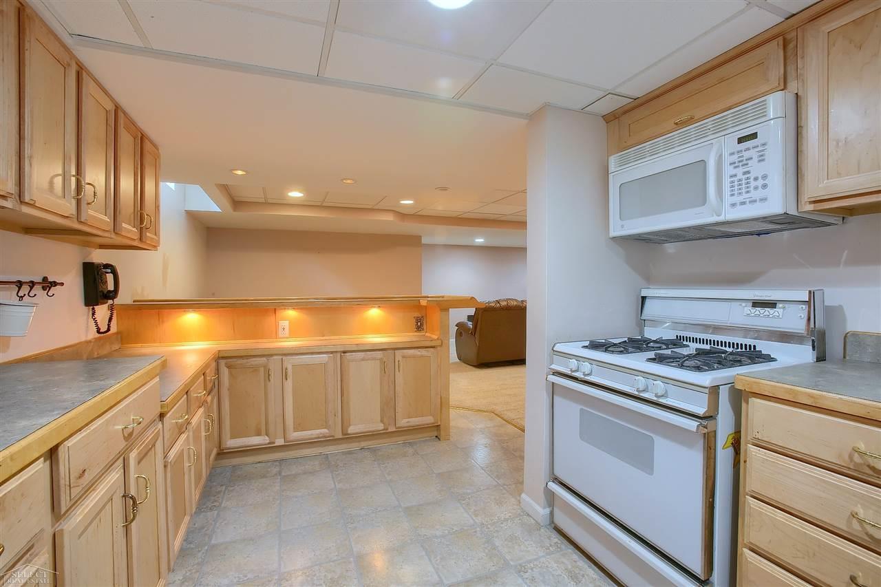 53795 Orson Road New Baltimore, MI 48047 - Photo 26 of 33 50012238-25.JPG
