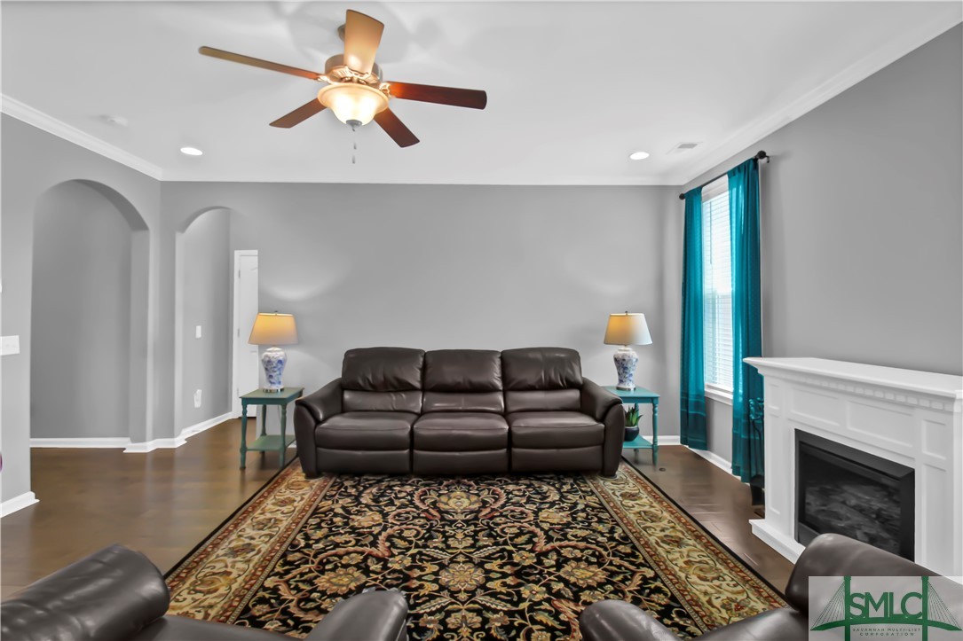 105 Baynard Street Pooler, GA 31322 - Photo 17 of 50 Living Room
