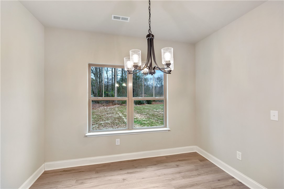 112 Brookridge Drive Anderson, SC 29624 - Photo 10 of 27