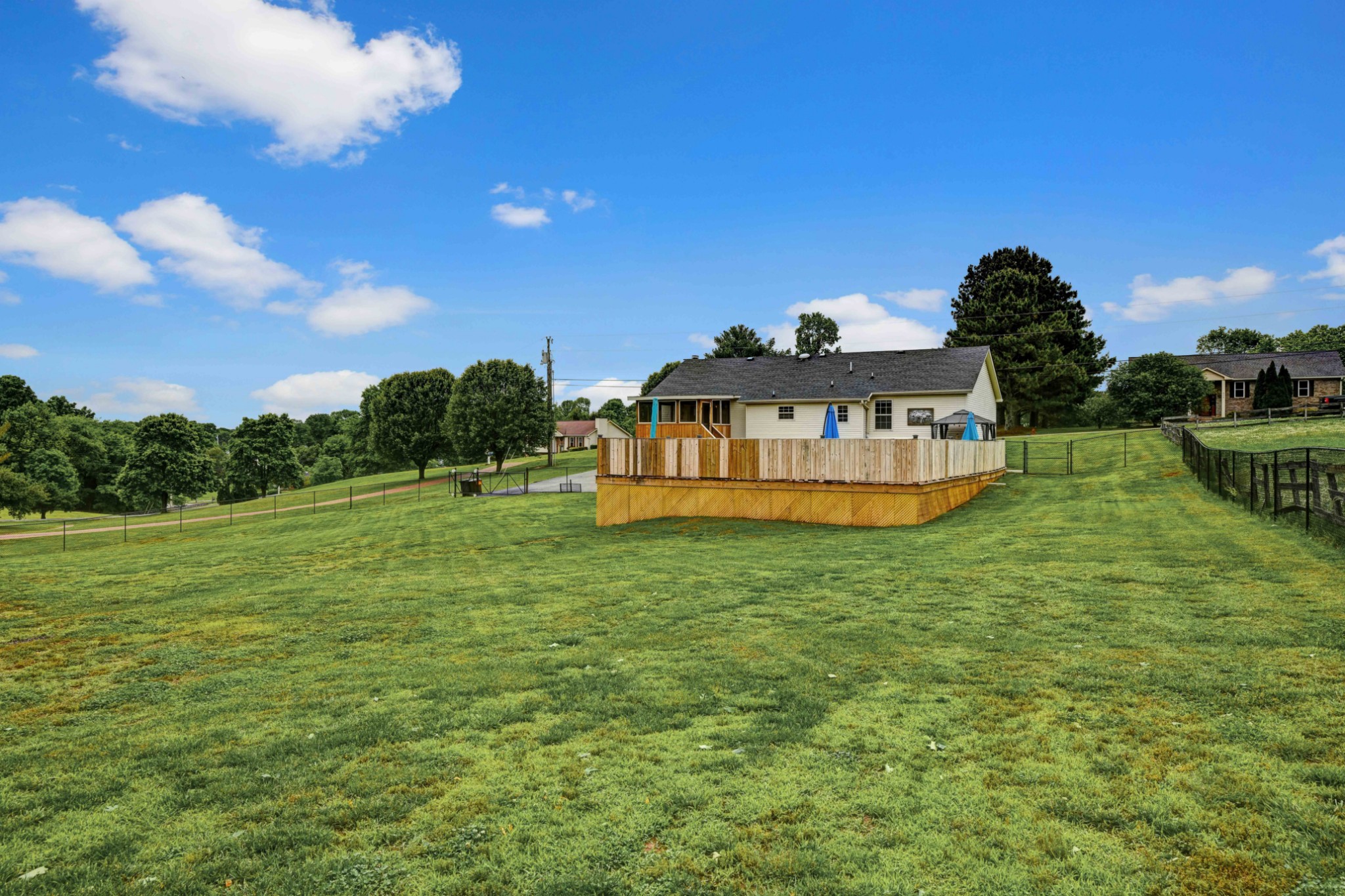 607 Vaughan's Gap Road Spring Hill, TN 37174 - Photo 28 of 34 a front view of a house with garden