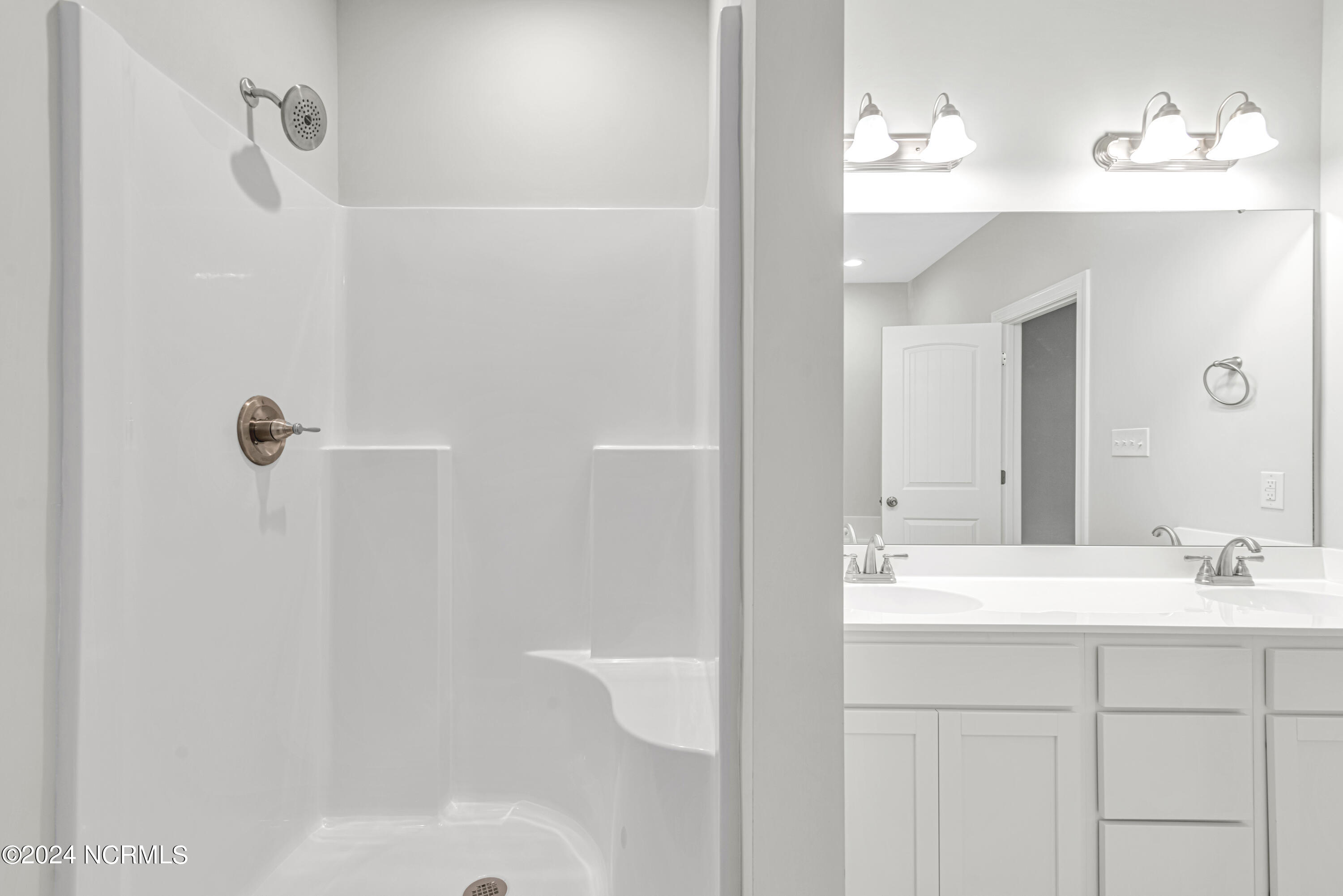 276 Browns Ferry Road Jacksonville, NC 28546 - Photo 35 of 48 SIMILAR PHOTO