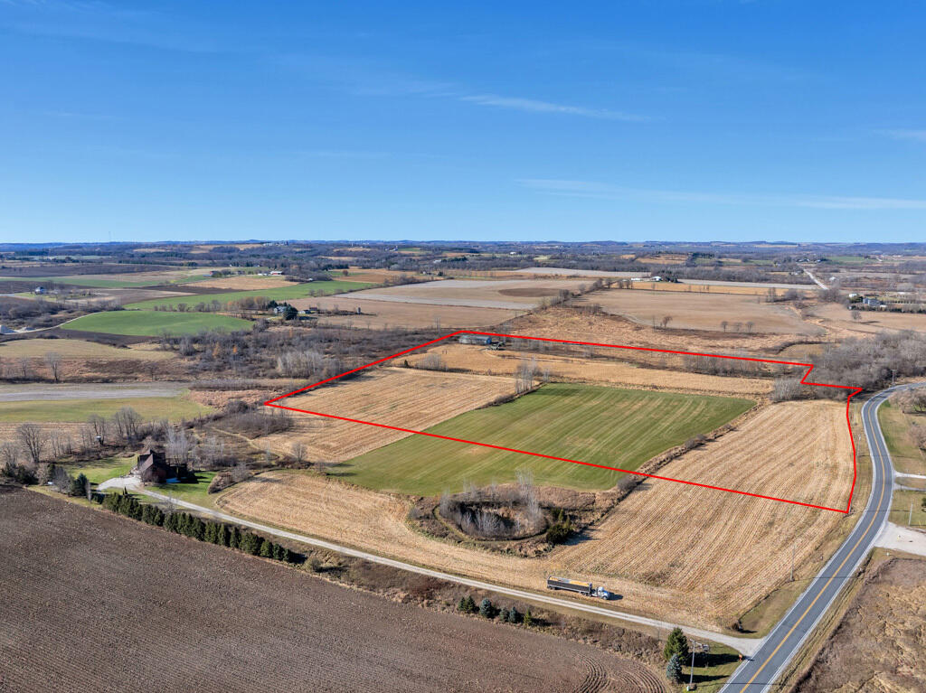 N7315 Division Road Glenbeulah, WI 53023 - Photo 4 of 8 Southwest Facing