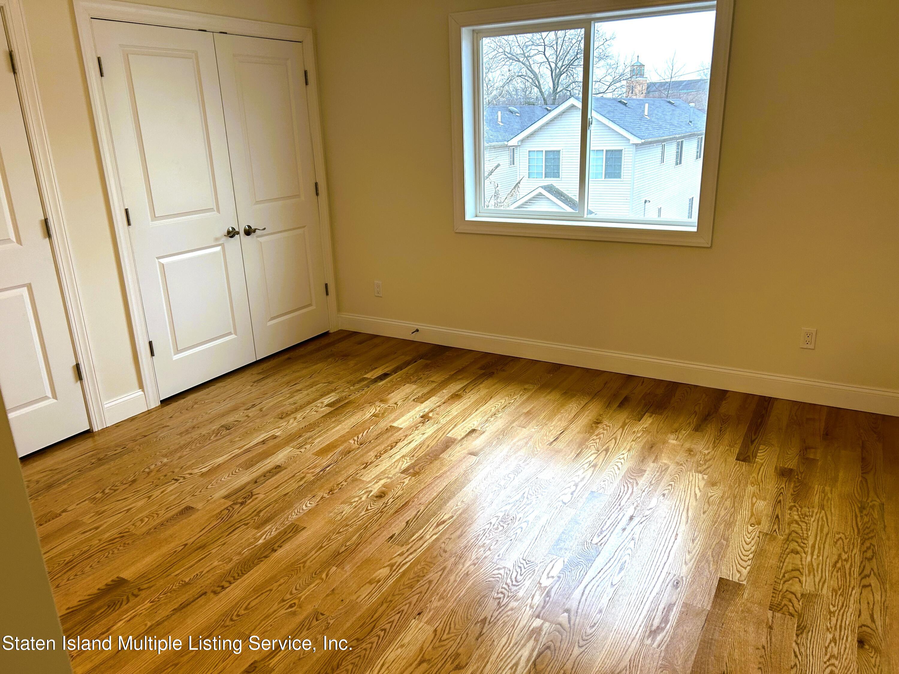 80 Hooker Place Staten Island, NY 10302 - Photo 20 of 38 IMG_9390