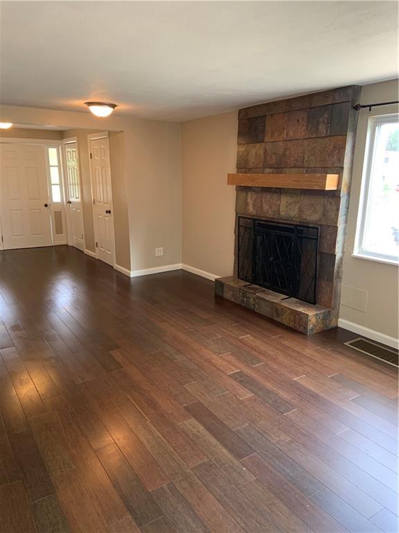 3 South Cowan Road Carnegie, PA 15106 - Photo 4 of 24 Gallery Image 4