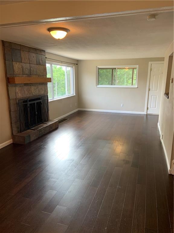 3 South Cowan Road Carnegie, PA 15106 - Photo 5 of 24 Gallery Image 5