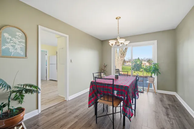 $419,900 | 620 Twisted Oak Lane, Buffalo Grove, IL 60089