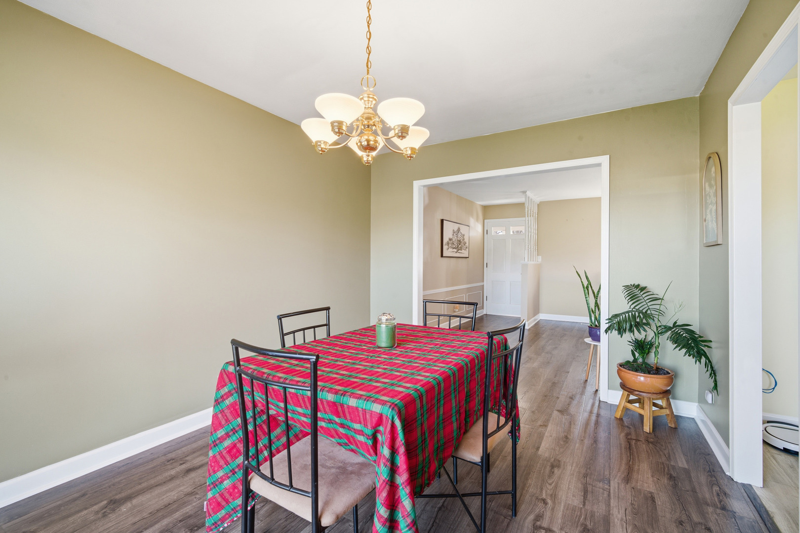 620 Twisted Oak Lane Buffalo Grove, IL 60089 - Photo 7 of 22