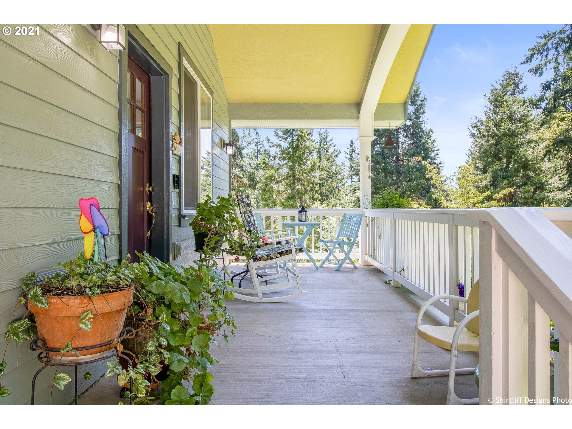 78058 Dorena Mountain Road Cottage Grove, OR 97424 - Photo 2 of 32 Gallery Image 2