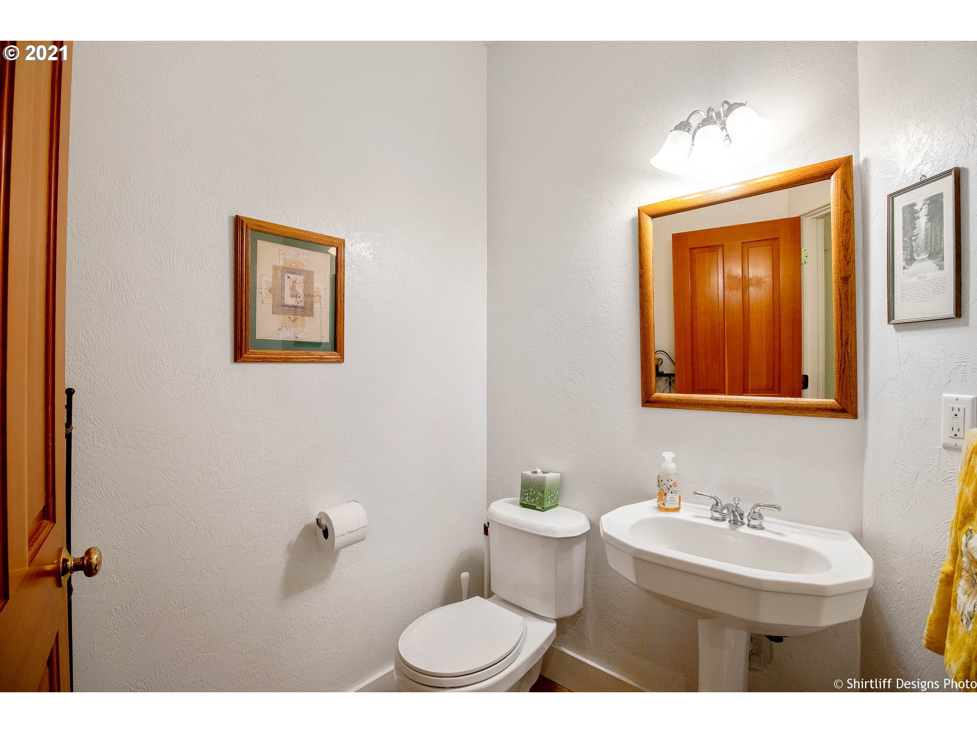 78058 Dorena Mountain Road Cottage Grove, OR 97424 - Photo 13 of 32 Gallery Image 13