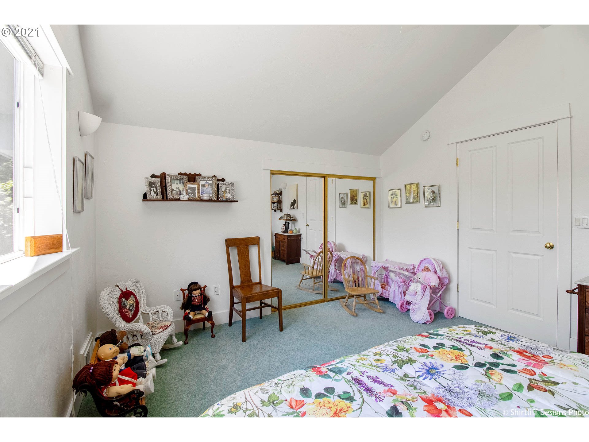 78058 Dorena Mountain Road Cottage Grove, OR 97424 - Photo 23 of 32 Gallery Image 23