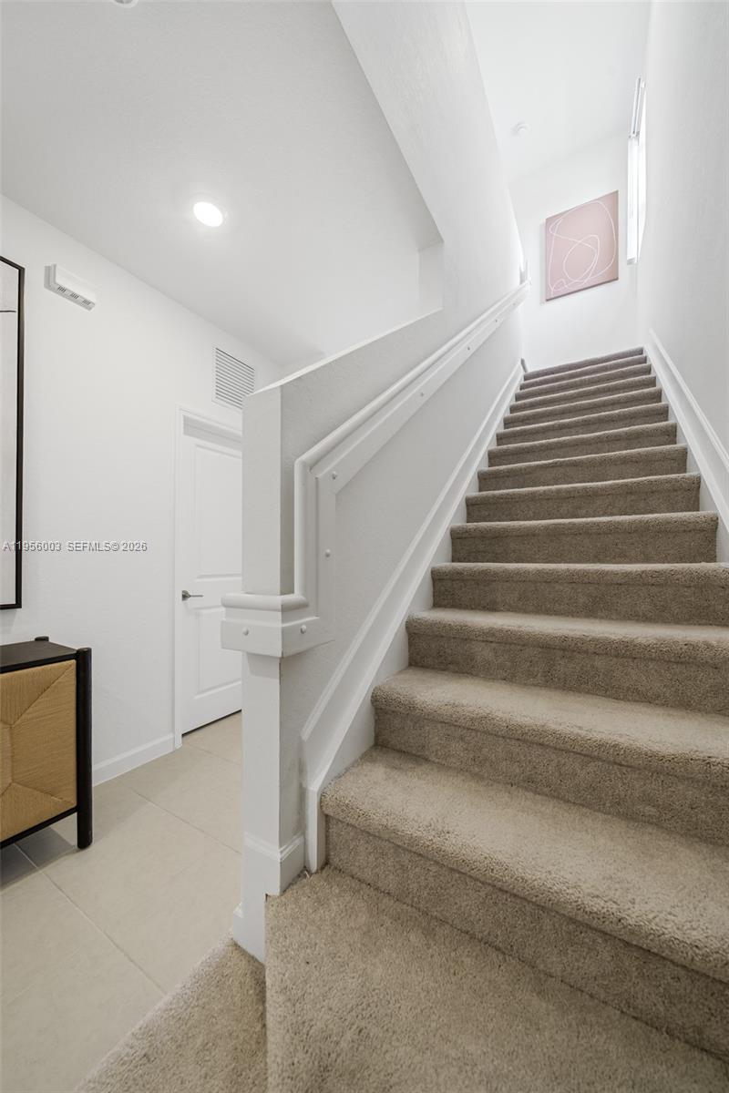 19448 Southwest 338th Terrace Homestead, FL 33034 - Photo 22 of 44 a view of entryway and hall