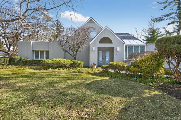 $2,298,000 | 37 Shelter Lane, Roslyn Heights, NY 11577