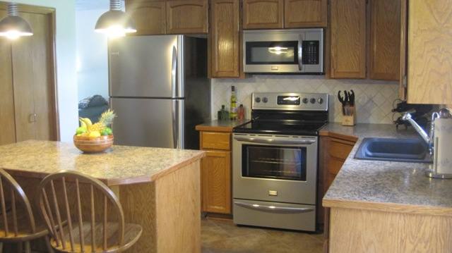 1920 West Paradise Road Spokane, WA 99224 - Photo 2 of 9