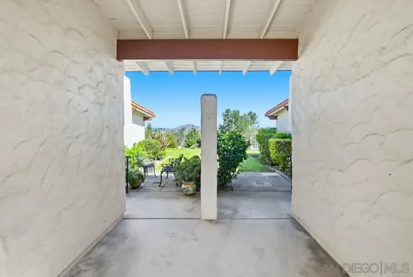 $699,995 | 16677 Diaz Drive, San Diego, CA 92128