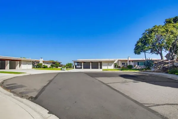 $699,995 | 16677 Diaz Drive, San Diego, CA 92128