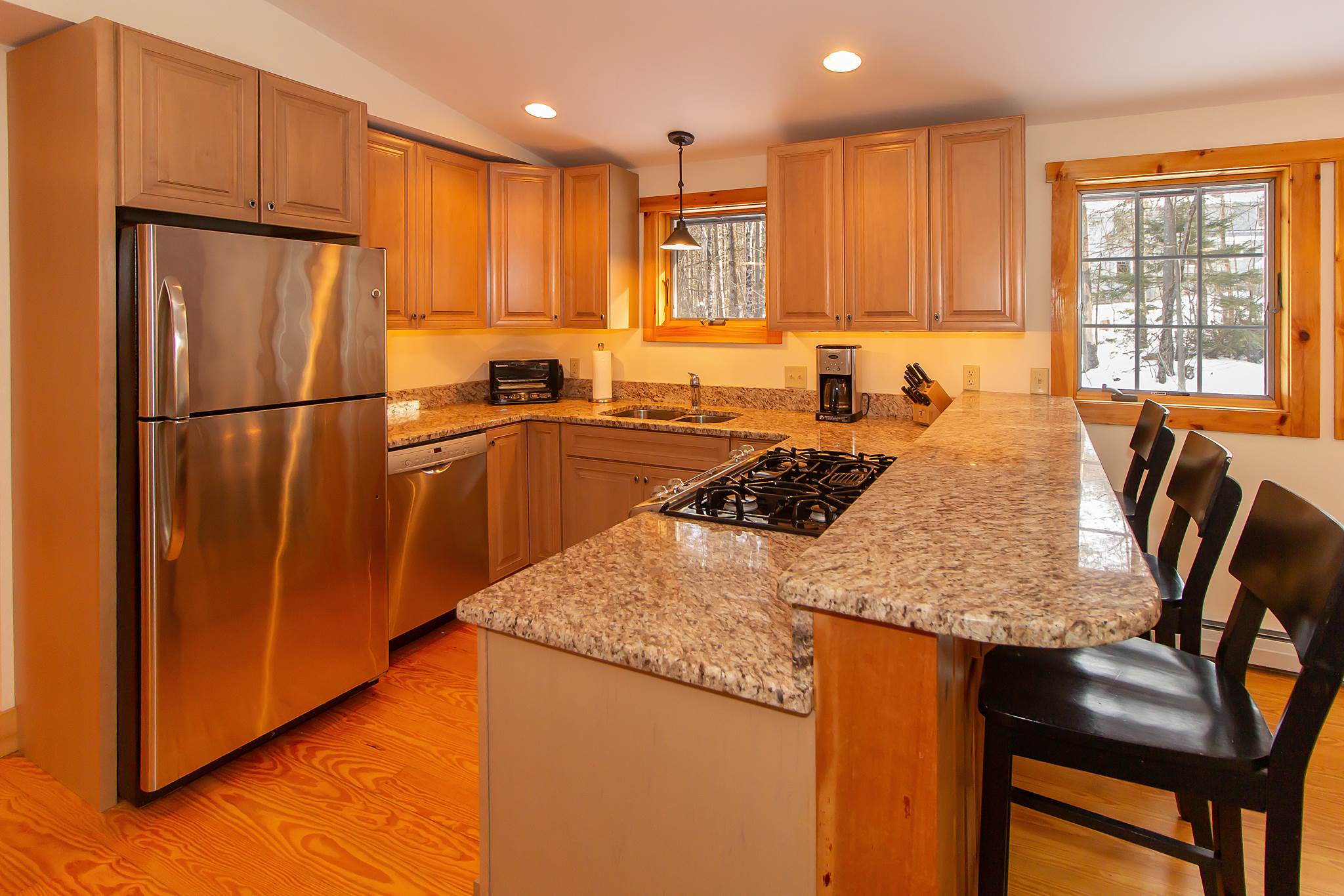 33 Country Club Road West Dover, VT 05356 - Photo 5 of 16
