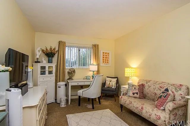 2463 Falling Oak Drive Riverside, CA 92506 - Photo 15 of 18