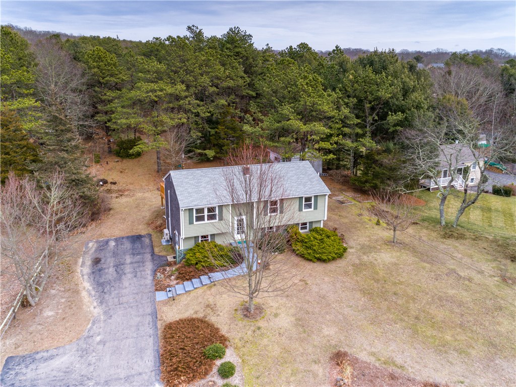 21 West Shannock Road Richmond, RI 02875 - Photo 2 of 22