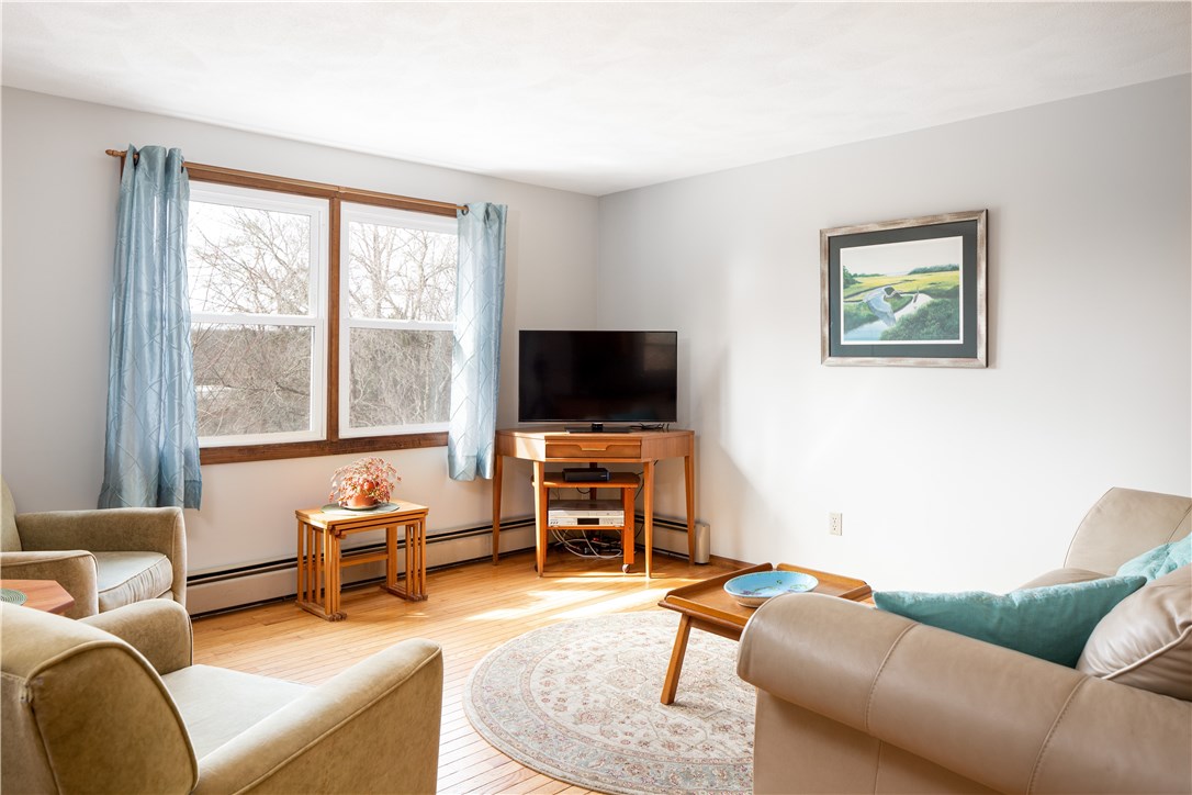 21 West Shannock Road Richmond, RI 02875 - Photo 8 of 22