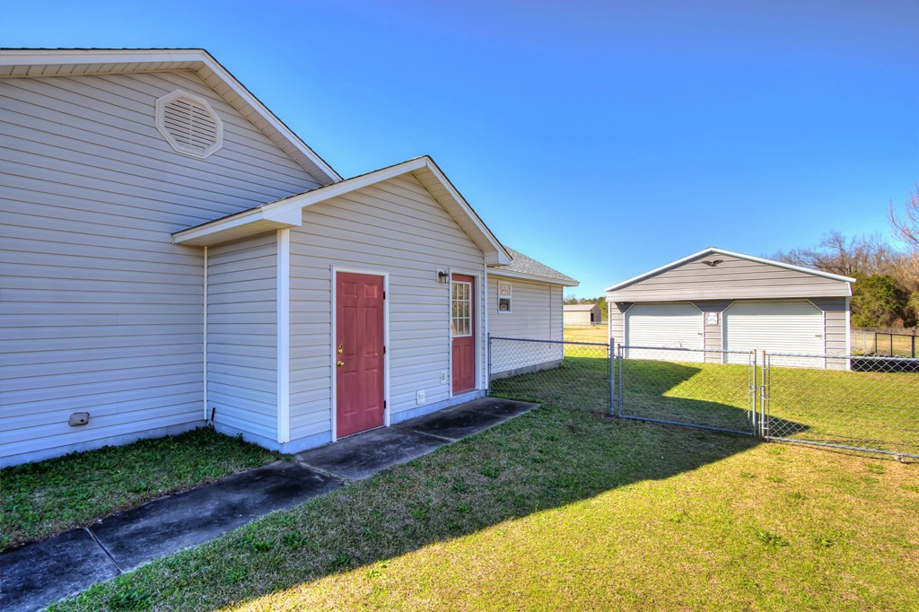 3945 Nazarene Church Road Sumter, SC 29154 - Photo 4 of 39 Gallery Image 4