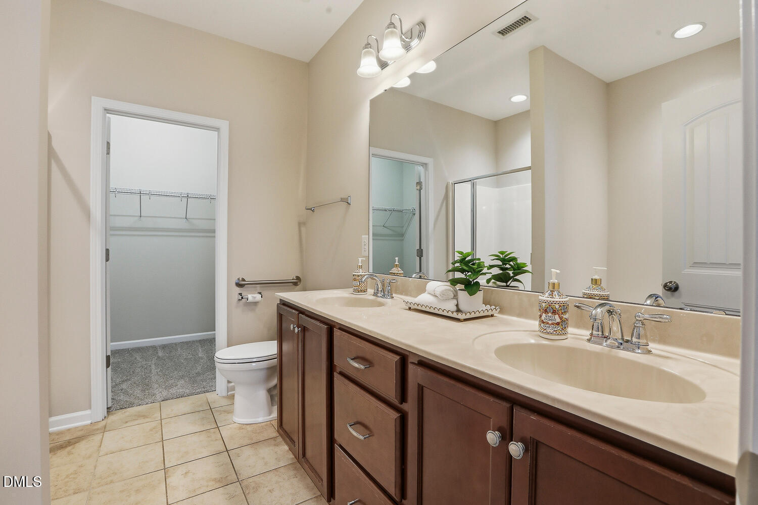 2434 Swans Rest Way Raleigh, NC 27606 - Photo 22 of 49 2434 Swans Rest Way Raleigh NC-large-028