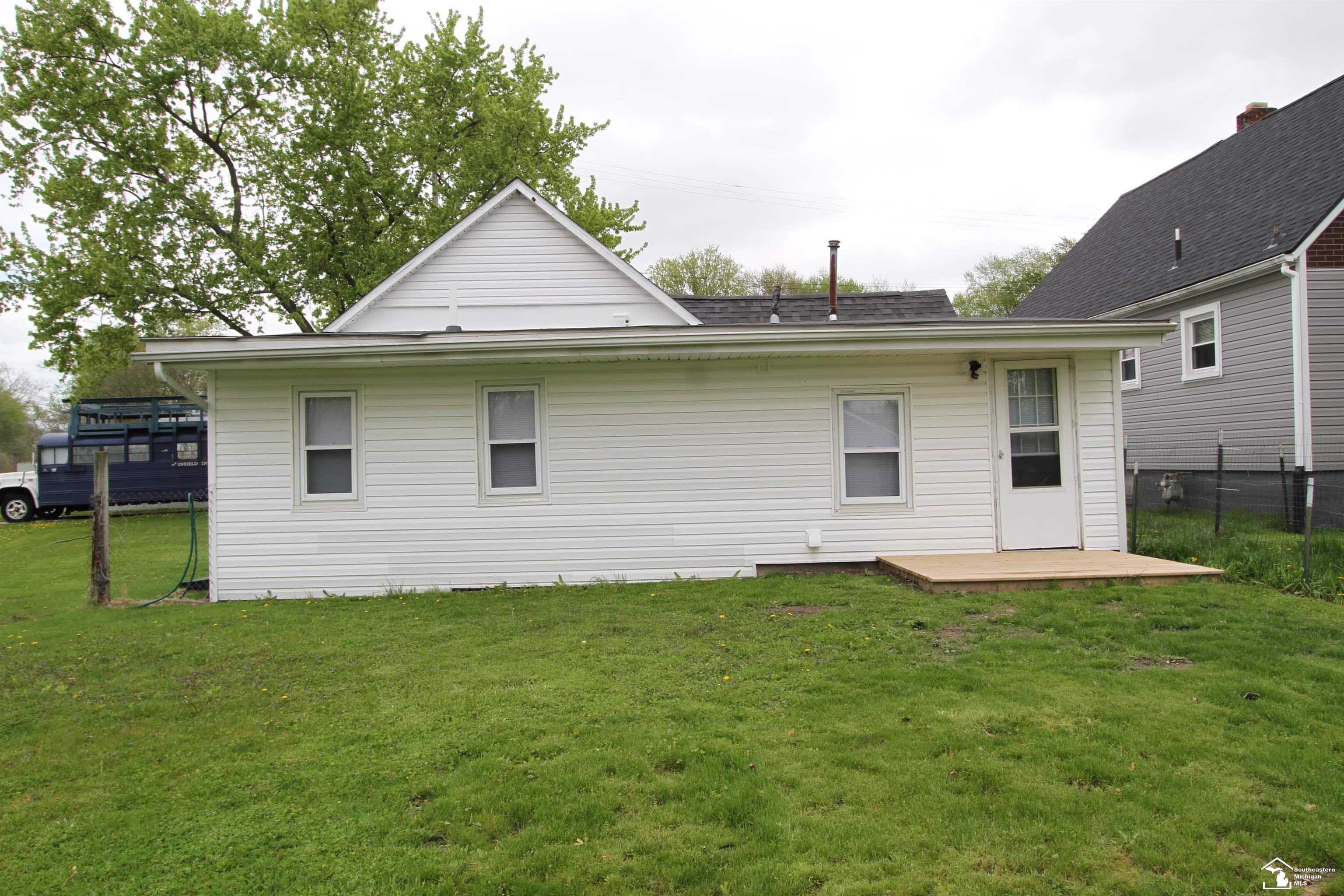 12259 Eldora Street Carleton, MI 48117 - Photo 23 of 24