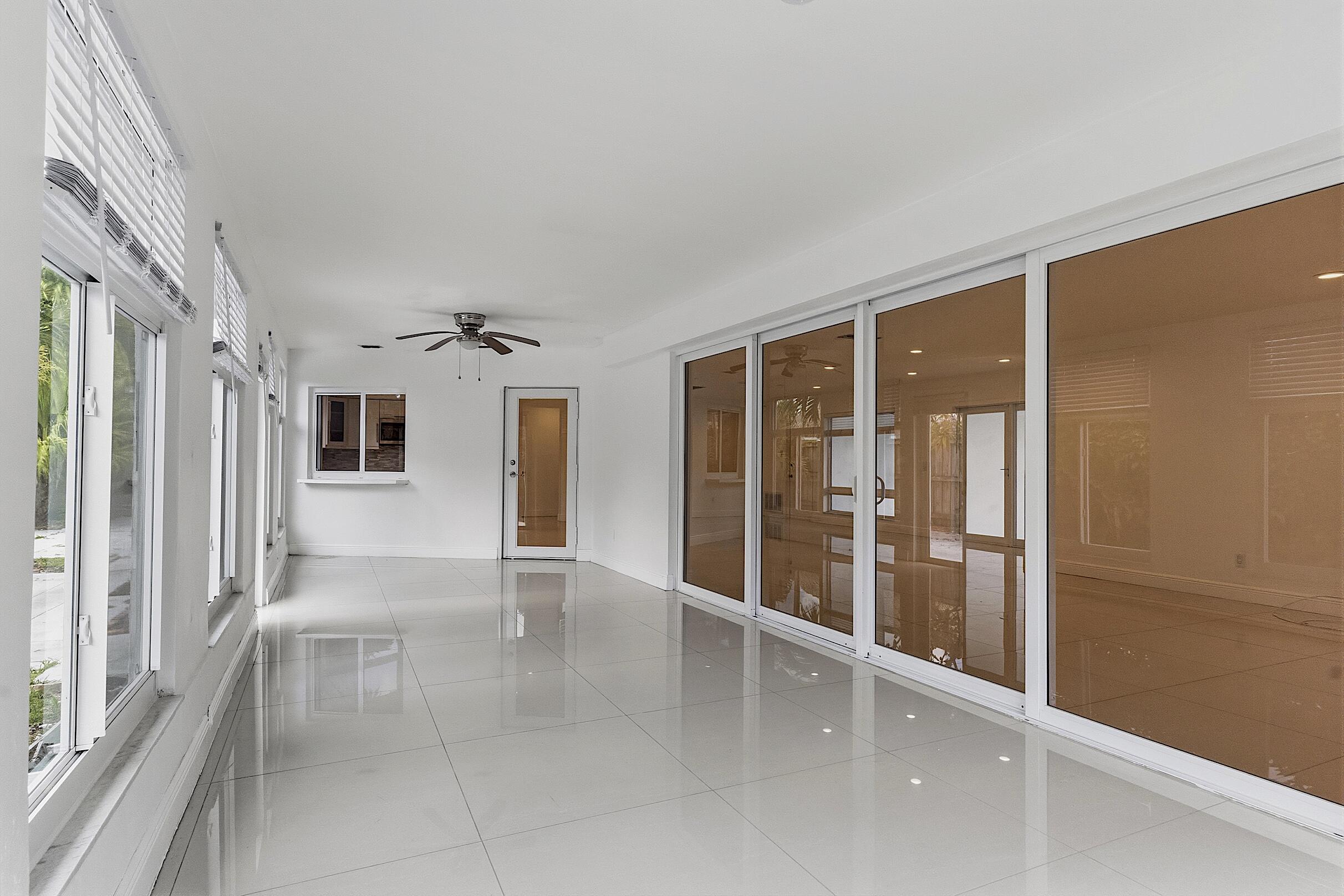 2910 Northeast 40th Court Lighthouse Point, FL 33064 - Photo 38 of 49 2910 NE 40th Ct - - 037