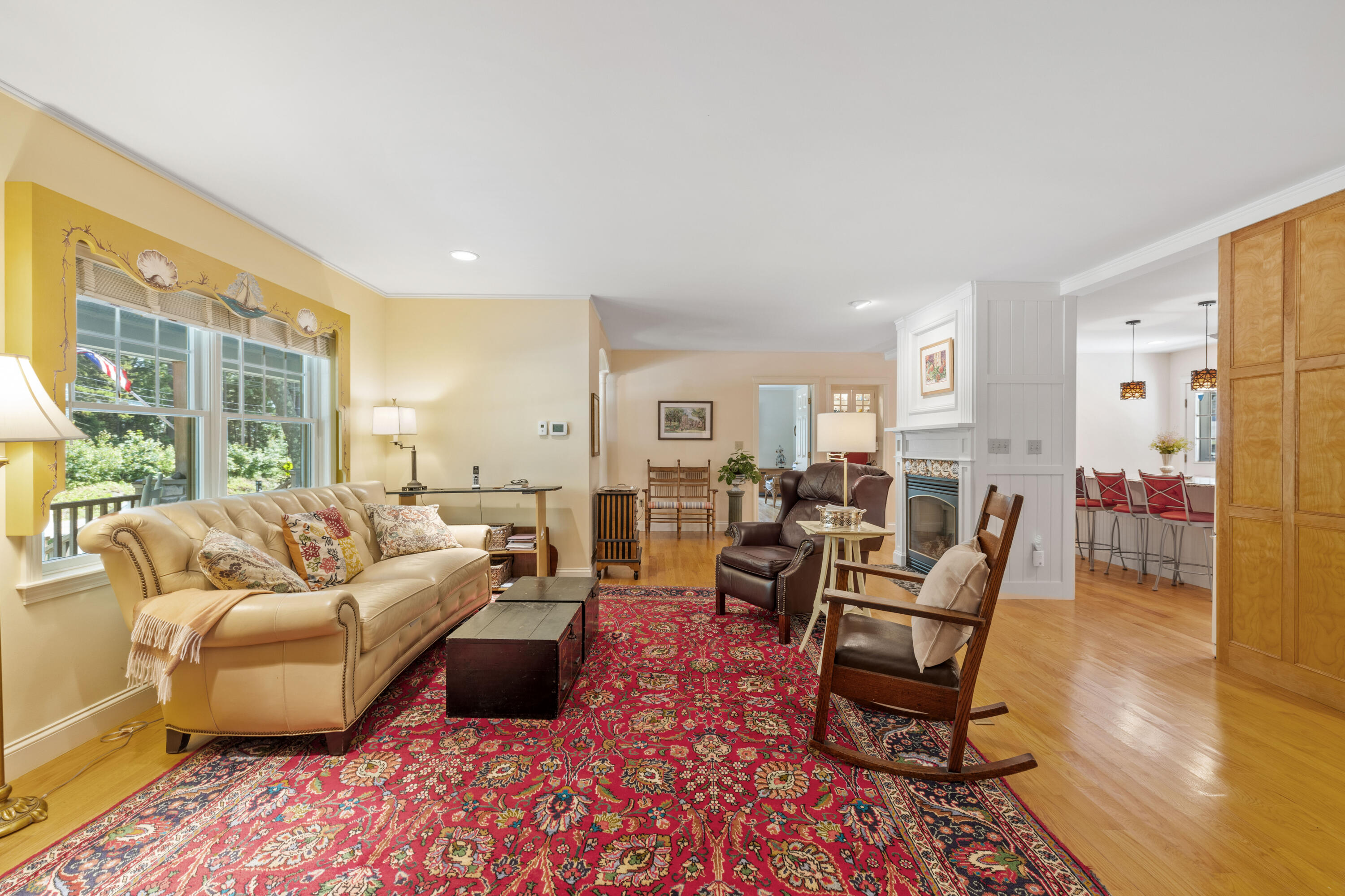 59 Beach Avenue Kennebunk, ME 04043 - Photo 25 of 78 Living Room