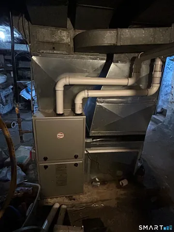 $219,500 | 390 Park Avenue, Torrington, CT 06790