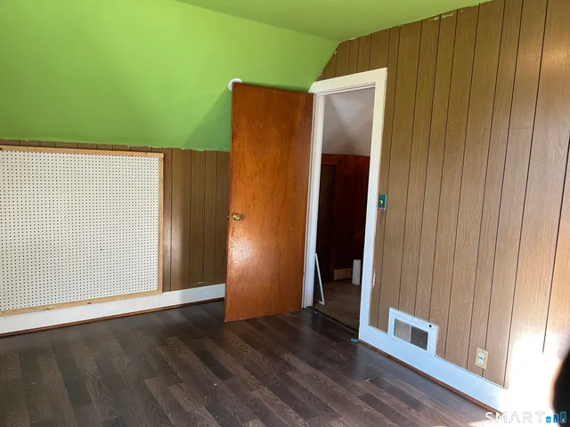 $219,500 | 390 Park Avenue, Torrington, CT 06790