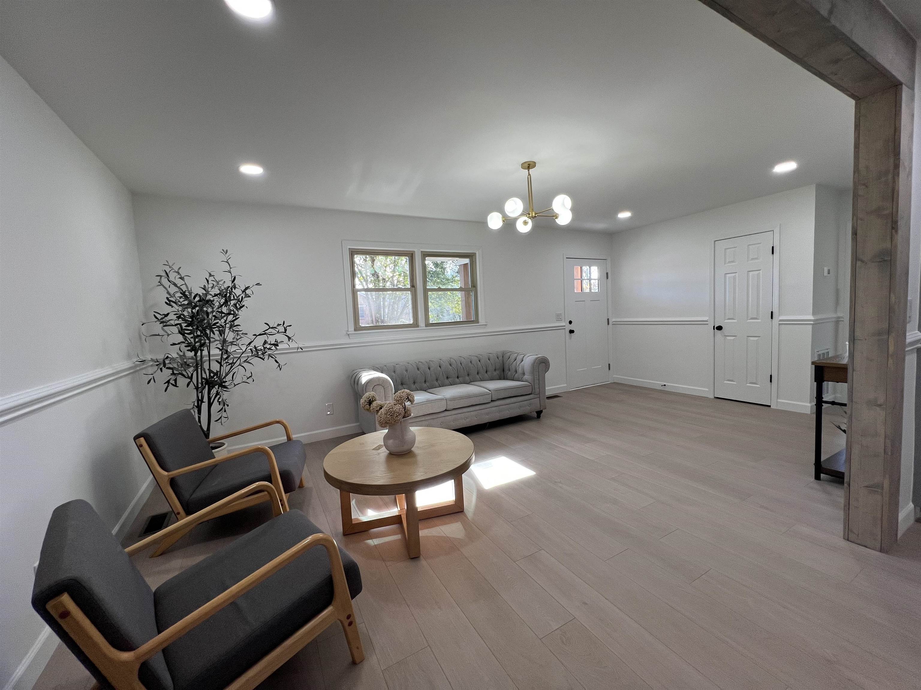 152 South 789 Cowpens, SC 29330 - Photo 4 of 16