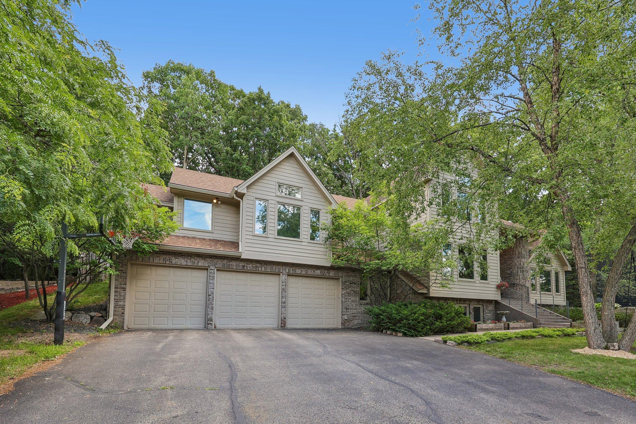 8117 Telegraph Road Bloomington, MN 55438 - Photo 6 of 76 Gallery Image 6